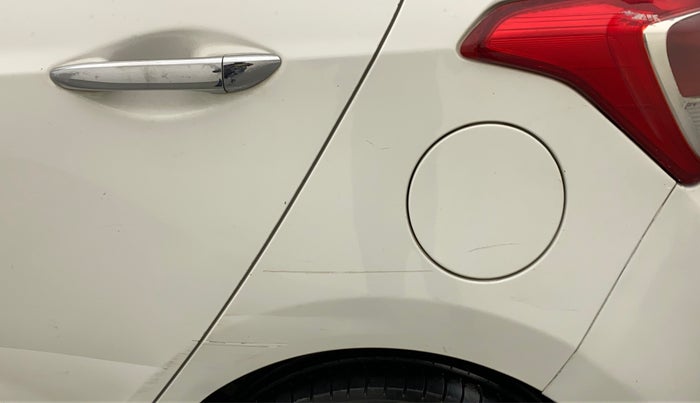 2014 Hyundai Grand i10 SPORTZ 1.2 KAPPA VTVT, Petrol, Manual, 79,740 km, Left quarter panel - Minor scratches