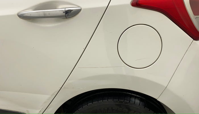 2014 Hyundai Grand i10 SPORTZ 1.2 KAPPA VTVT, Petrol, Manual, 79,740 km, Left quarter panel - Slightly dented