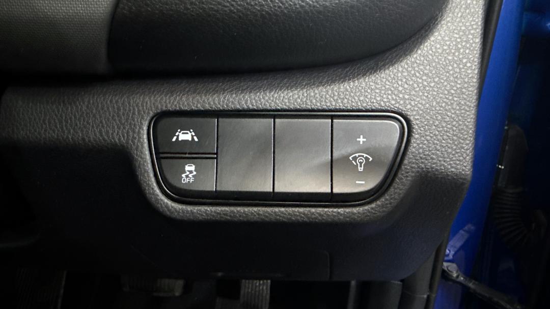 2021 Kia Seltos Sport (FWD), Automatic, 16561 km, Utility Switches/Buttons