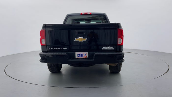 Chevrolet Silverado-Back/Rear View