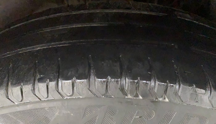 2020 Maruti Swift VXI, Petrol, Manual, 58,815 km, Left Rear Tyre Tread