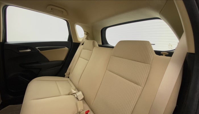 2019 Honda Jazz 1.2 VX AT, Petrol, Automatic, 8,652 km, Right Side Rear Door Cabin