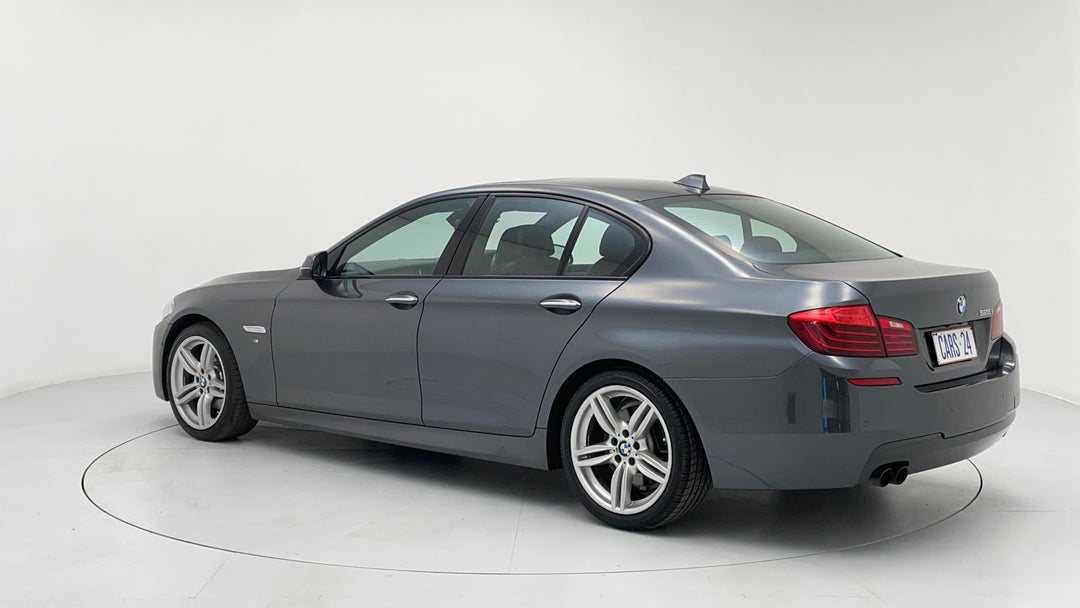 Left Back Diagonal (45- Degree) View