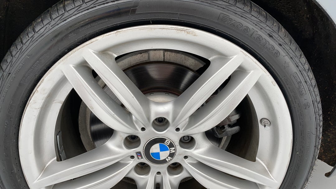 Wheels Rim Rear LHS Gutter Rash