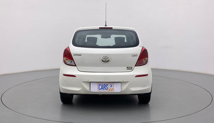 2012 Hyundai i20 SPORTZ 1.2, CNG, Manual, 1,08,440 km, Back/Rear