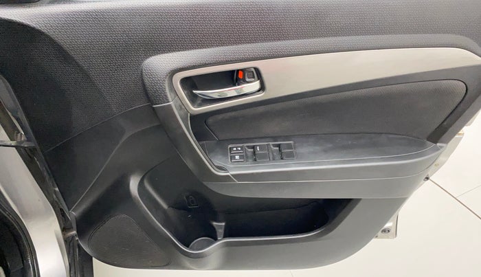 2019 Maruti Vitara Brezza ZDI AMT, Diesel, Automatic, 89,722 km, Driver Side Door Panels Control