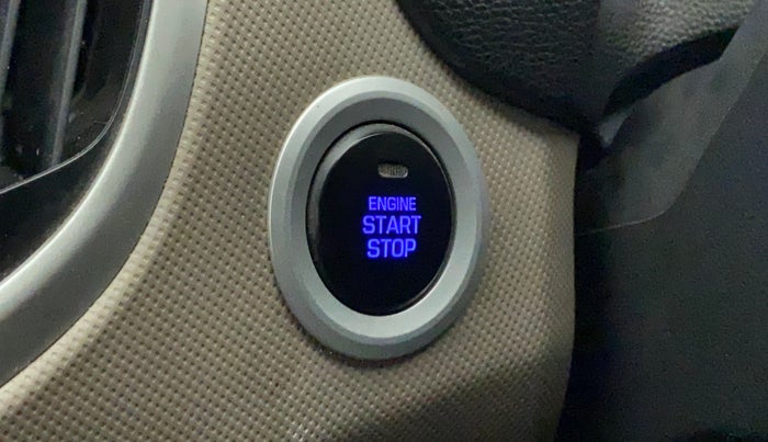 2017 Hyundai Creta SX PLUS AT 1.6 PETROL, Petrol, Automatic, 72,547 km, Keyless Start/ Stop Button