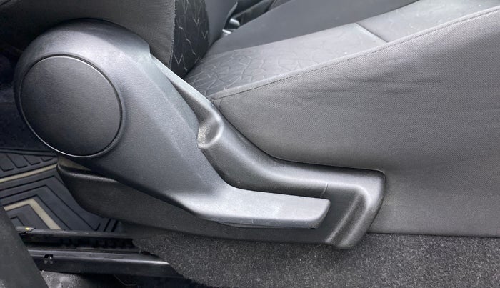 2019 Maruti IGNIS ZETA 1.2 K12 AMT, Petrol, Automatic, 47,406 km, Driver Side Adjustment Panel