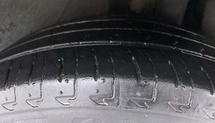 2019 Maruti IGNIS ZETA 1.2 K12 AMT, Petrol, Automatic, 47,406 km, Left Rear Tyre Tread