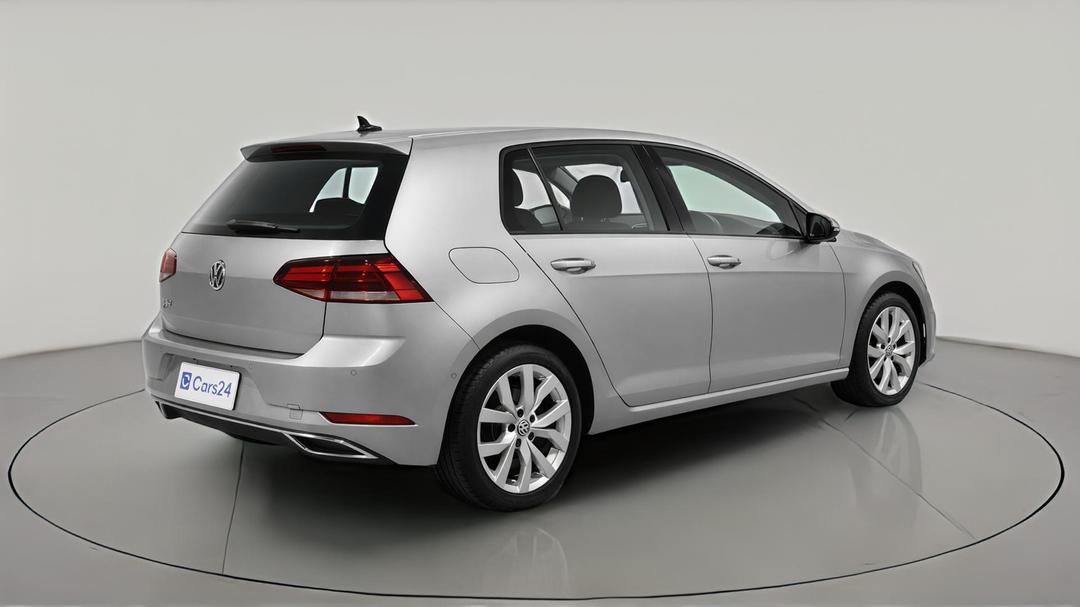 2019 Volkswagen Golf 110 Tsi Highline, Automatic, 172353 km, Right Back Diagonal (45- Degree) View