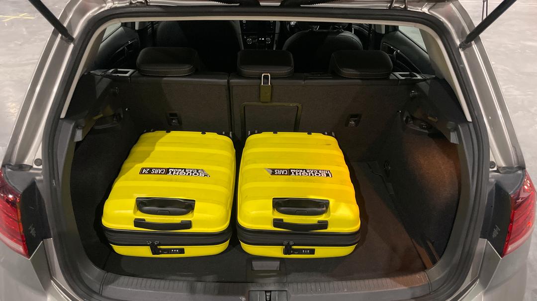 2019 Volkswagen Golf 110 Tsi Highline, Automatic, 172353 km, Boot Inside View with Luggage