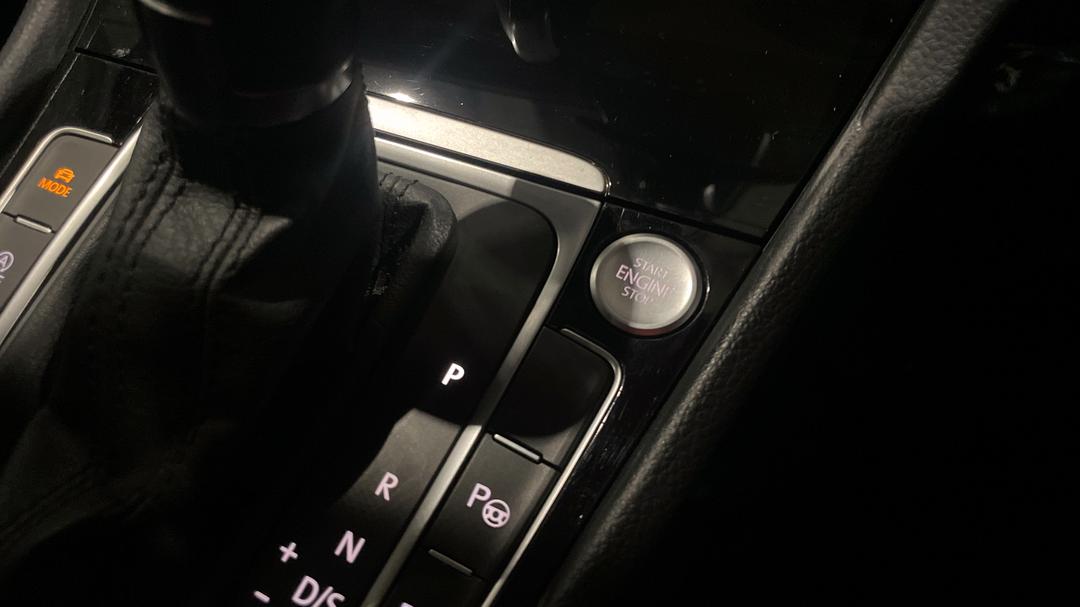 2019 Volkswagen Golf 110 Tsi Highline, Automatic, 172353 km, Keyless / Button Start
