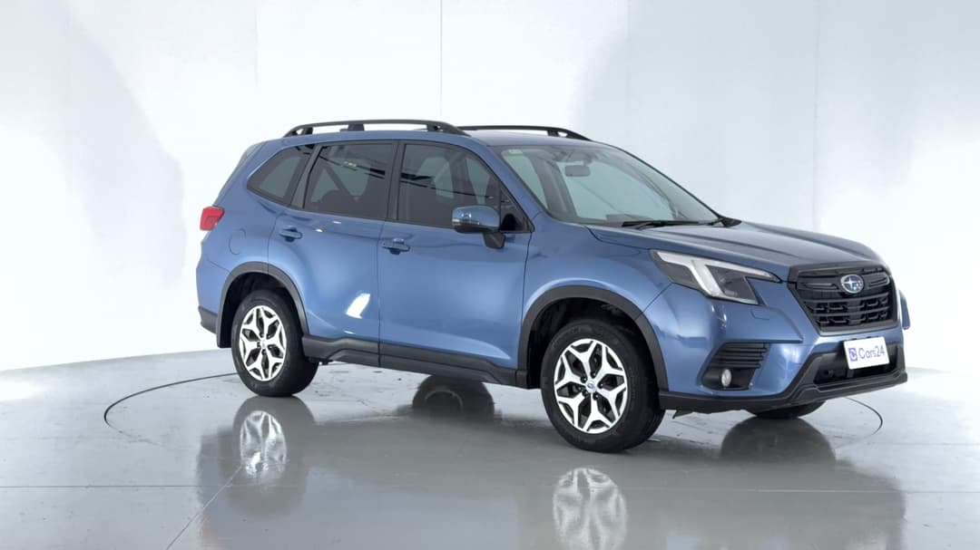 2021 Subaru Forester 2.5i (AWD), Automatic, 116989 km, Right Front Diagonal (45- Degree) View