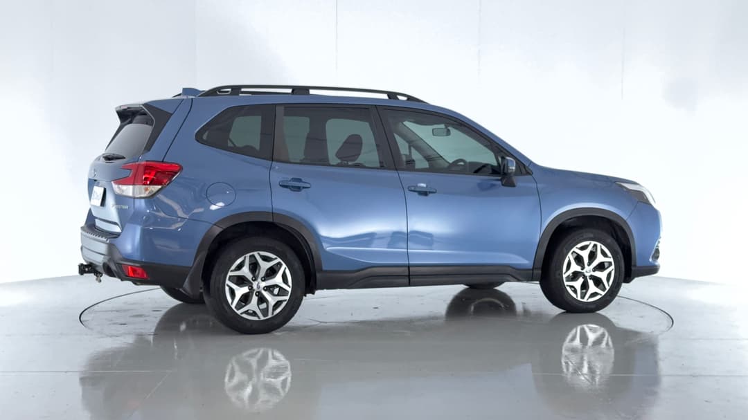 2021 Subaru Forester 2.5i (AWD), Automatic, 116989 km, Right Back Diagonal (45- Degree) View