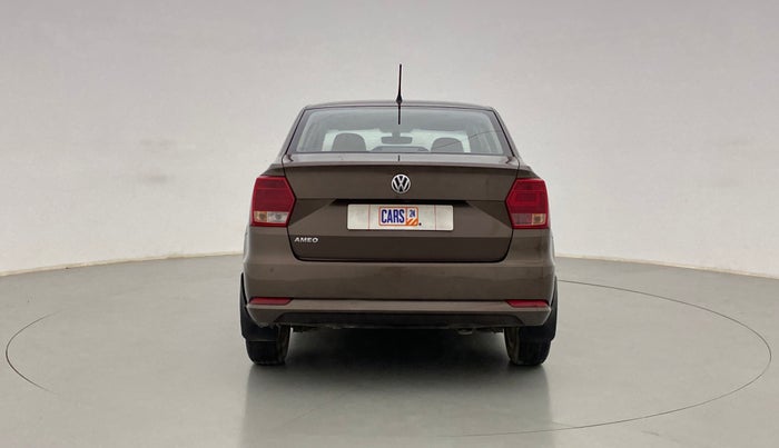 2016 Volkswagen Ameo HIGHLINE 1.2, Petrol, Manual, 31,344 km, Back/Rear