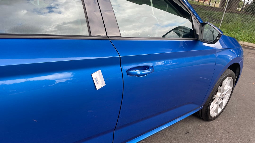 Doors Rear RHS Scratch