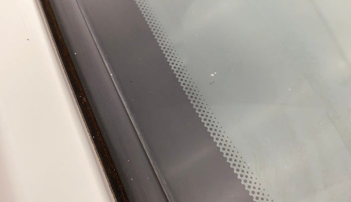 2019 Hyundai Grand i10 MAGNA AT 1.2 KAPPA VTVT, Petrol, Automatic, 41,879 km, Front windshield - Minor spot on windshield