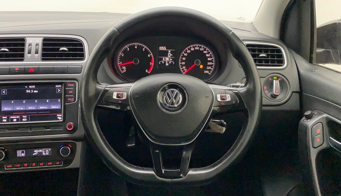 2019 Volkswagen Polo HIGHLINE PLUS 1.0, Petrol, Manual, 62,022 km, Steering Wheel Close Up
