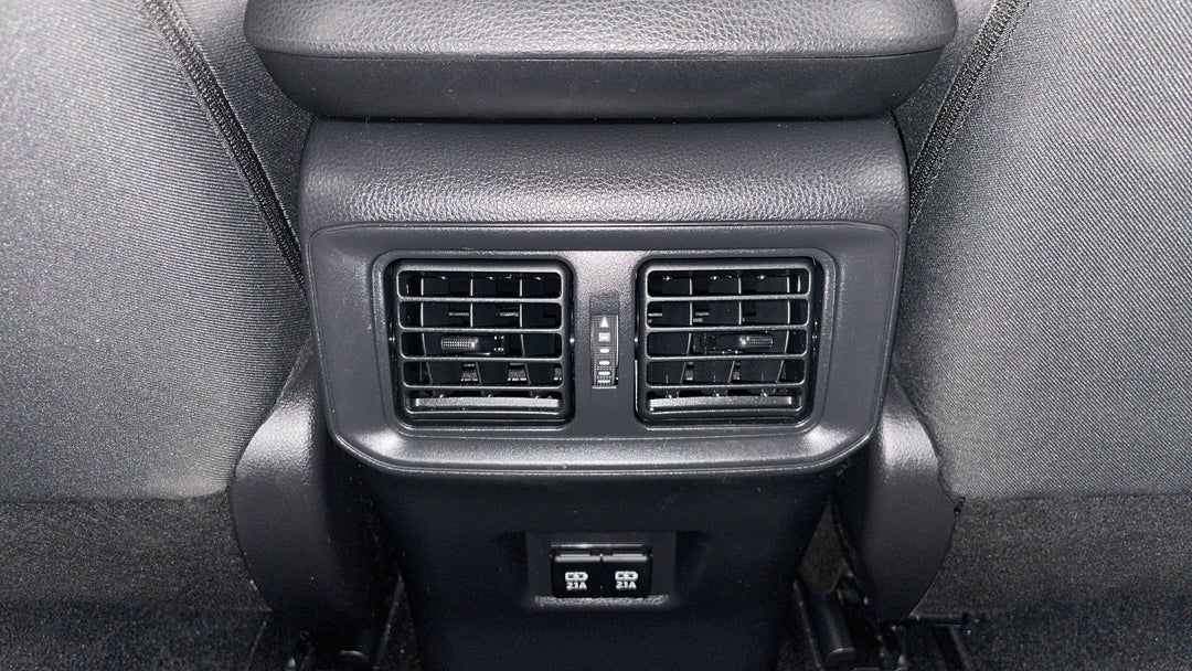 Rear A/C Vent