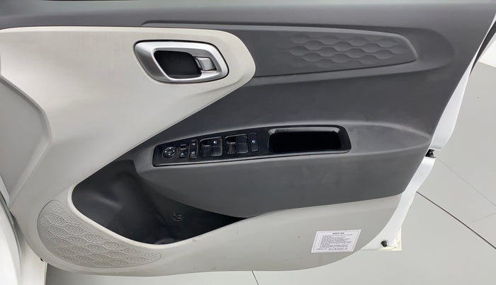 2020 Hyundai GRAND I10 NIOS SPORTZ PETROL, Petrol, Manual, 16,368 km, Driver Side Door Panels Control