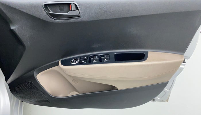 2017 Hyundai Grand i10 MAGNA 1.2 KAPPA VTVT, Petrol, Manual, 41,418 km, Driver Side Door Panels Control