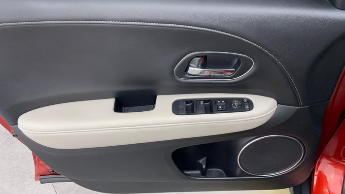 Honda HR-V-Driver Side Door Panels Controls