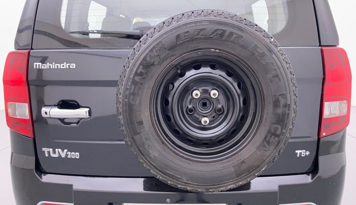 2016 Mahindra TUV300 T6+, Diesel, Manual, 71,253 km, Spare Tyre