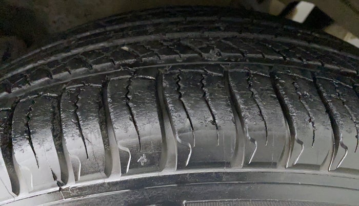 2014 Honda CRV 2.4 AT 4WD AVN, Petrol, Automatic, 96,938 km, Left Rear Tyre Tread
