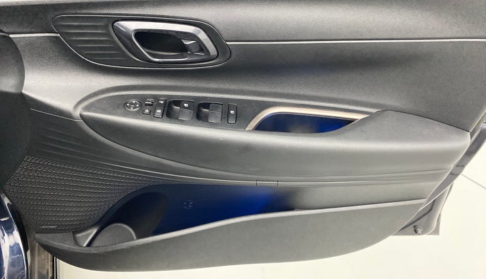 2021 Hyundai NEW I20 ASTA (O) 1.2 MT, Petrol, Manual, 7,643 km, Driver Side Door Panels Control