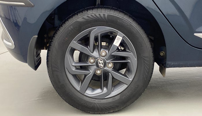 2022 Hyundai GRAND I10 NIOS SPORTZ 1.2 AT, Petrol, Automatic, 7,332 km, Right Rear Wheel