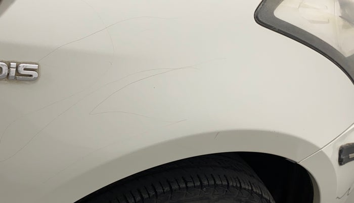 2015 Maruti Swift Dzire ZDI, Diesel, Manual, 39,142 km, Right fender - Minor scratches