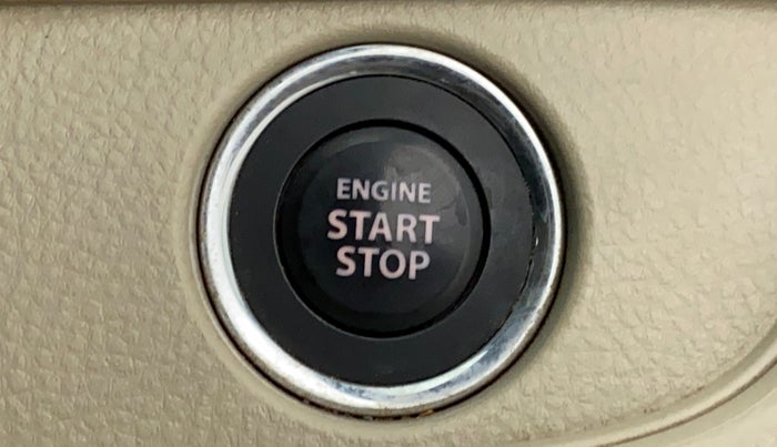 2015 Maruti Swift Dzire ZDI, Diesel, Manual, 39,142 km, Keyless Start/ Stop Button