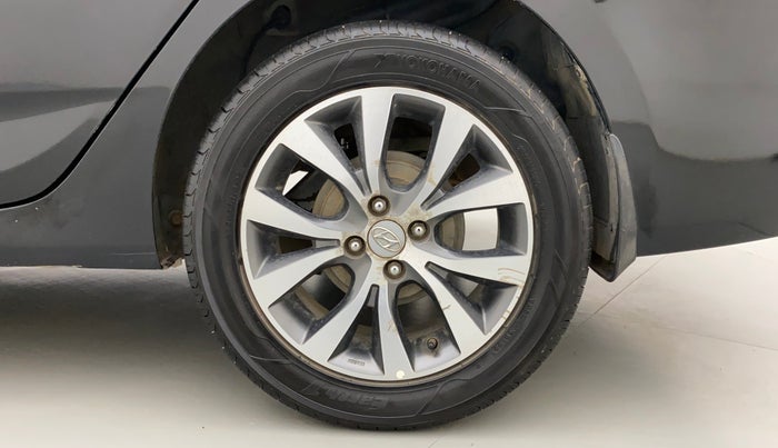 2017 Hyundai Verna 1.6 VTVT SX, Petrol, Manual, 58,934 km, Left Rear Wheel