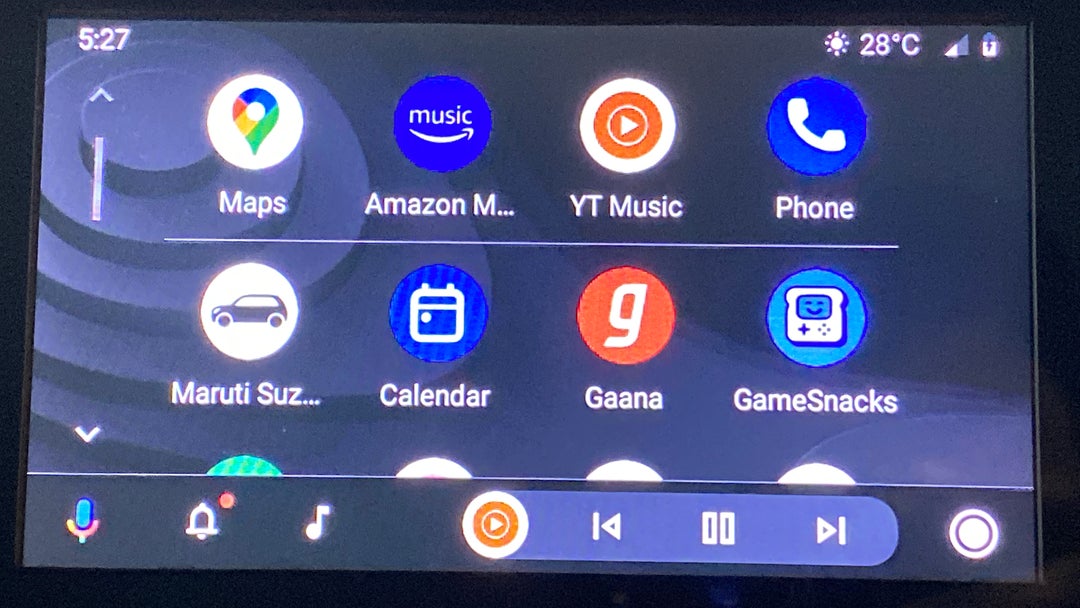 Apple CarPlay and Android Auto