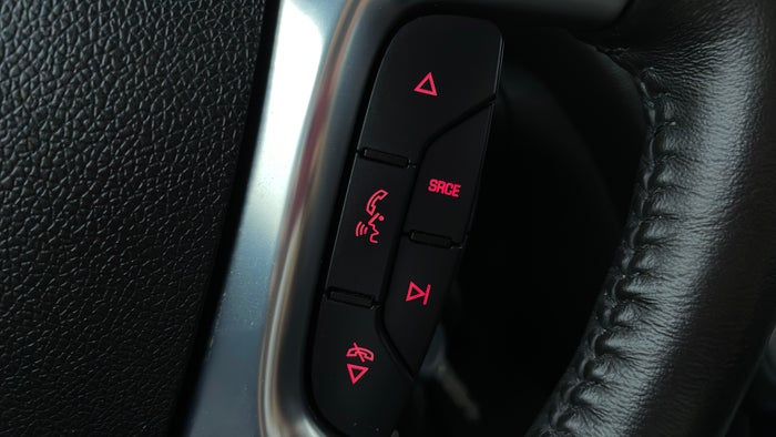 GMC ACADIA-Drivers Control