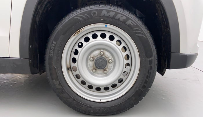 2018 Maruti Vitara Brezza LDI, Diesel, Manual, 24,494 km, Right Front Wheel