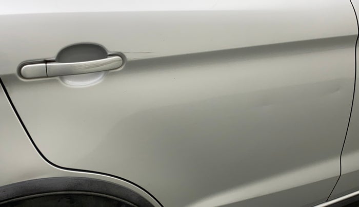 2018 Ford FREESTYLE TITANIUM 1.2 PETROL, Petrol, Manual, 59,676 km, Right rear door - Slightly dented