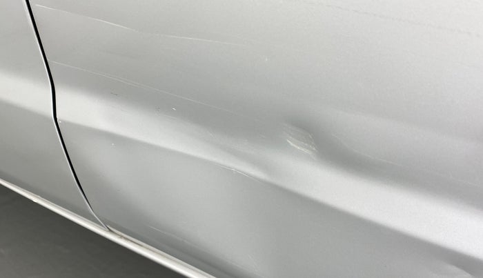 2012 Maruti Zen Estilo LXI CNG, CNG, Manual, 45,356 km, Rear left door - Slightly dented