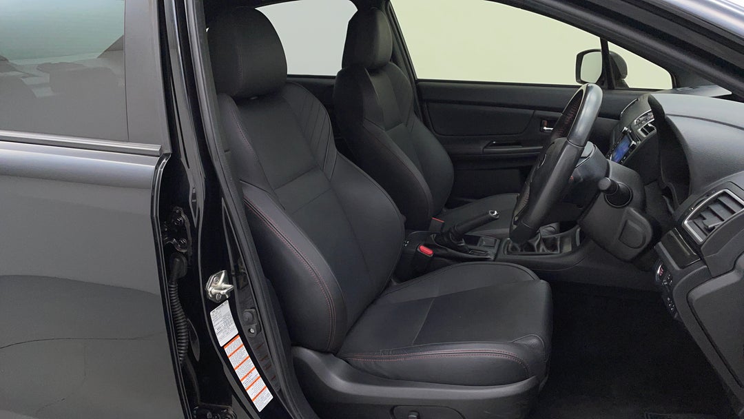 2018 Subaru WRX Premium (awd), Manual, 99062 km, Right Side Front Door Cabin View