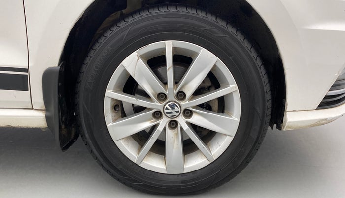 2017 Volkswagen Ameo HIGHLINE DSG 1.5 DIESEL , Diesel, Automatic, 64,089 km, Right Front Wheel