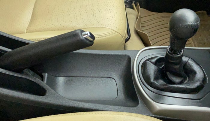 2019 Honda City 1.5L I-DTEC ZX, Diesel, Manual, 39,330 km, Gear Lever