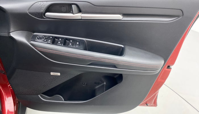 2020 KIA SONET GTX PLUS 1.5D  AT, Diesel, Automatic, 13,999 km, Driver Side Door Panels Control
