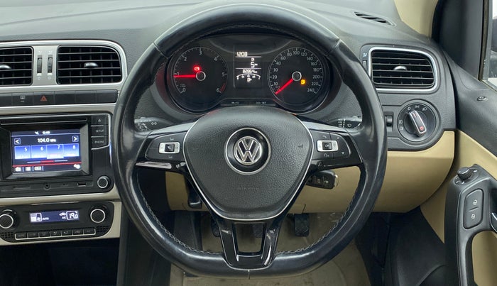 2017 Volkswagen Ameo HIGHLINE1.5L, Diesel, Manual, 82,864 km, Steering Wheel Close Up