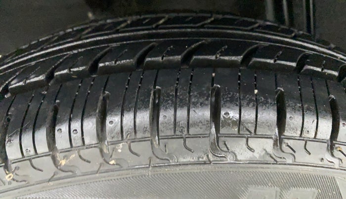 2018 Datsun Redi Go 1.0 S AT, Petrol, Automatic, 6,074 km, Right Rear Tyre Tread