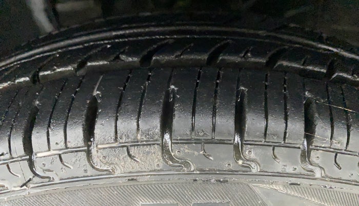 2018 Datsun Redi Go 1.0 S AT, Petrol, Automatic, 6,074 km, Left Front Tyre Tread