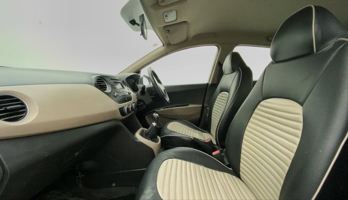 2014 Hyundai Grand i10 SPORTZ 1.2 KAPPA VTVT, Petrol, Manual, 73,019 km, Right Side Front Door Cabin