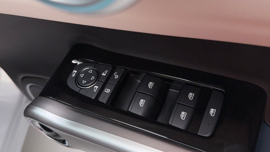 2023 Byd Atto 3 Extended Range, Automatic, 19391 km, Drivers Side Door Panel Controls