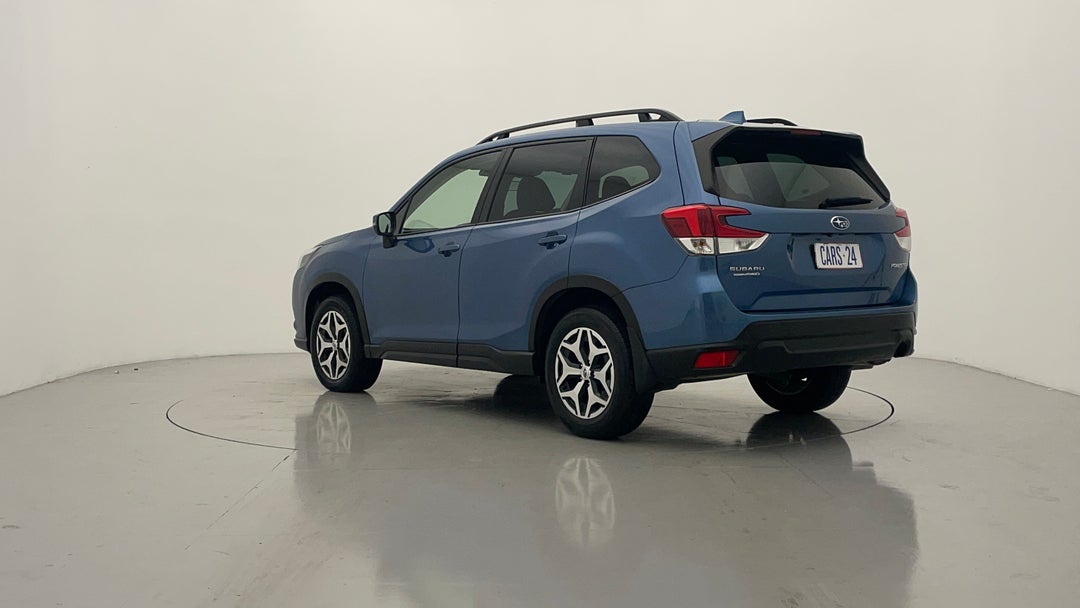 Left Back Diagonal (45- Degree) View