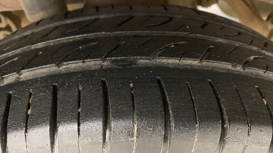Right Rear Tyre Tread