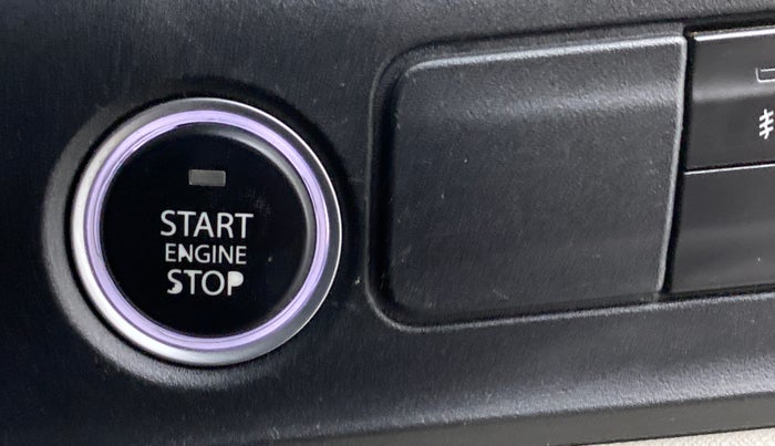 2021 Tata ALTROZ XZ PETROL, Petrol, Manual, 49,819 km, Keyless Start/ Stop Button